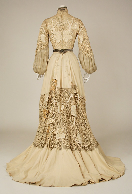 1904 silk gown B